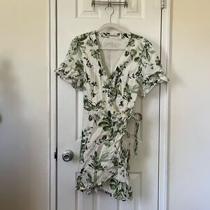 Abercrombie & Fitch Floral Wrap Dress